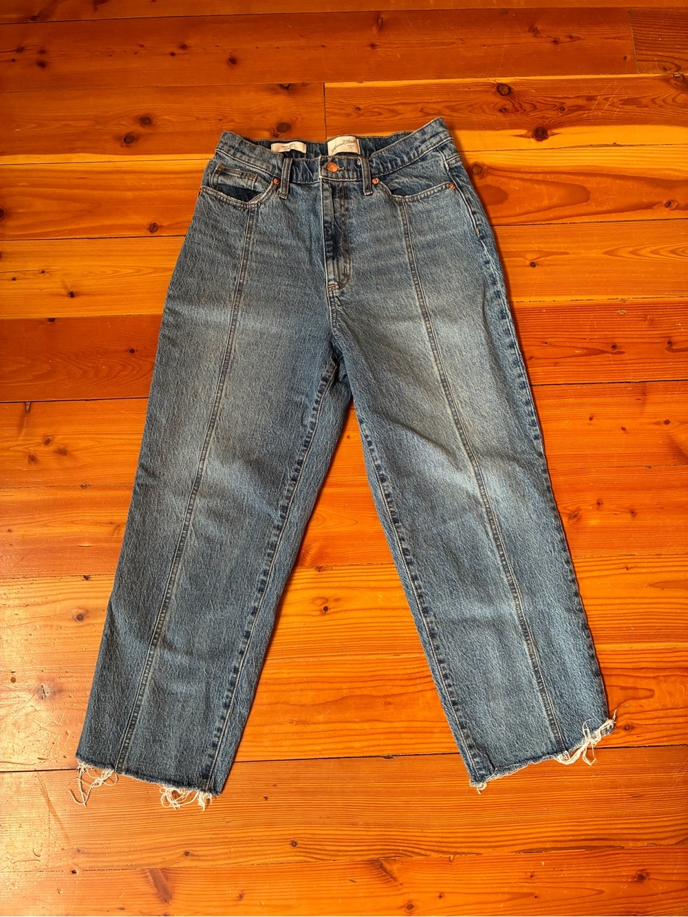 Universal Thread Straight-Leg High-Rise Jeans - Blue Wash